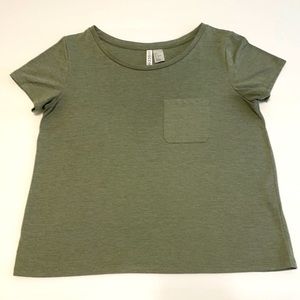 H&M Olive Tee S